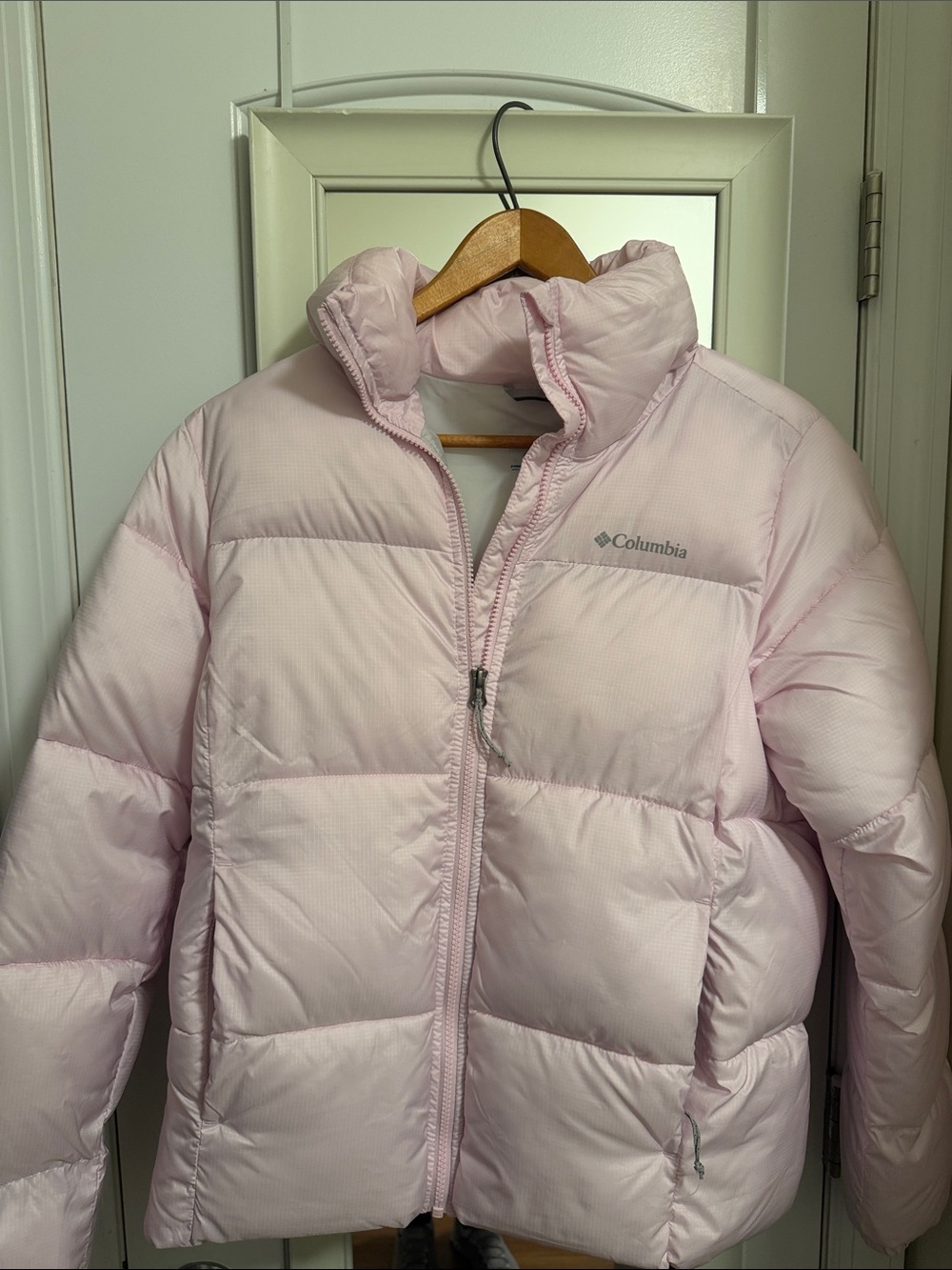 Columbia Women's Pale Pink Quilted Puffer Jacket